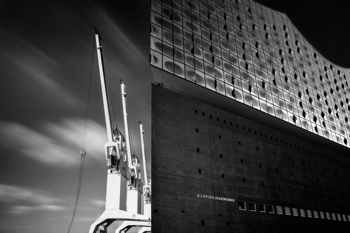 Elbphilharmonie Portalkrane #3 | Kai-Uwe Klauss Architecturephotography